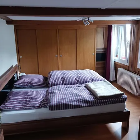 Urgemuetliche Ferienwohnung, Zentral Und Doch Ruhig *